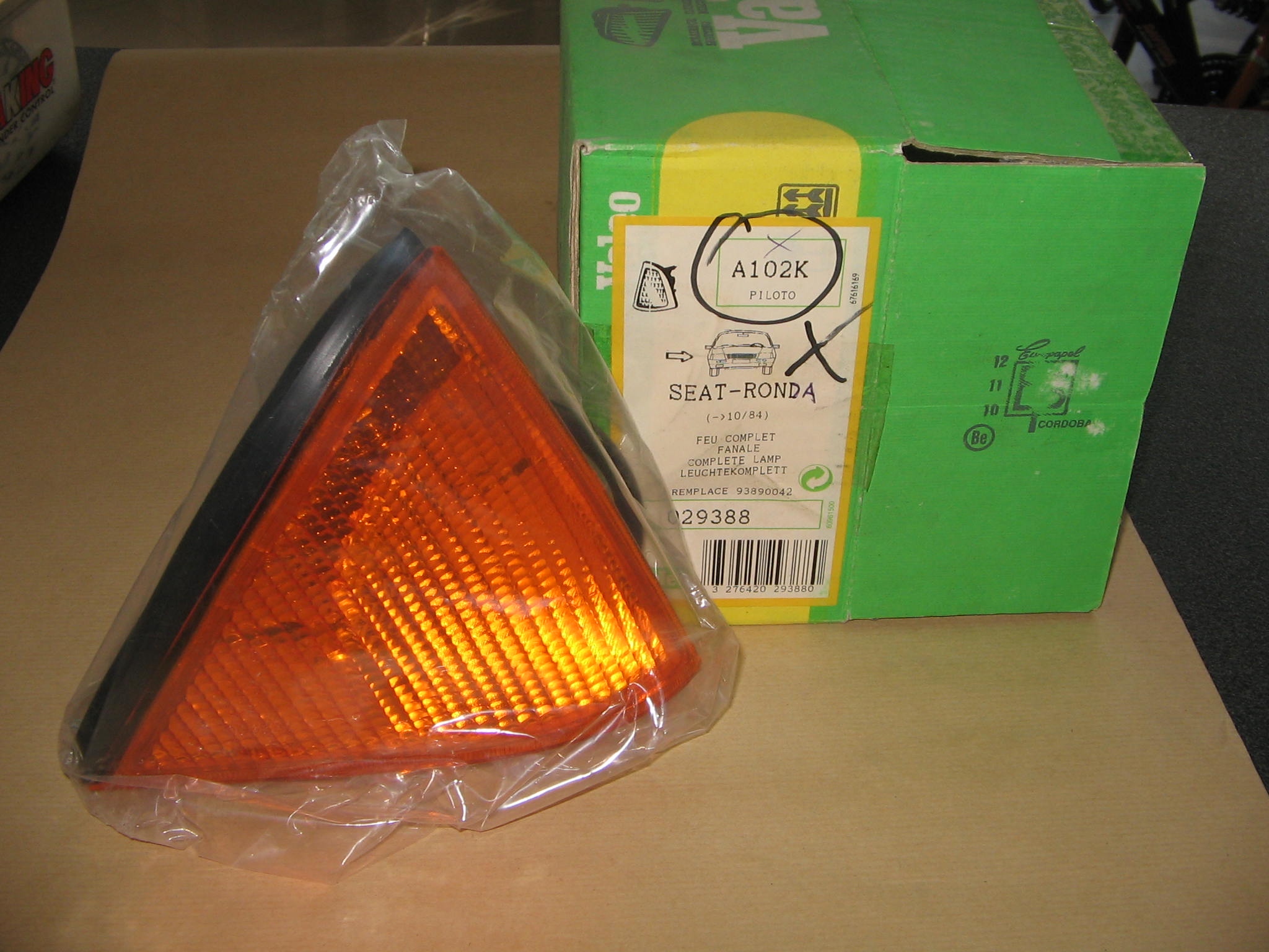 SEAT RONDA FANALINO DX N. 20776